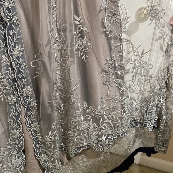 Pakistani beautiful maxi dress - Picture 4 of 7